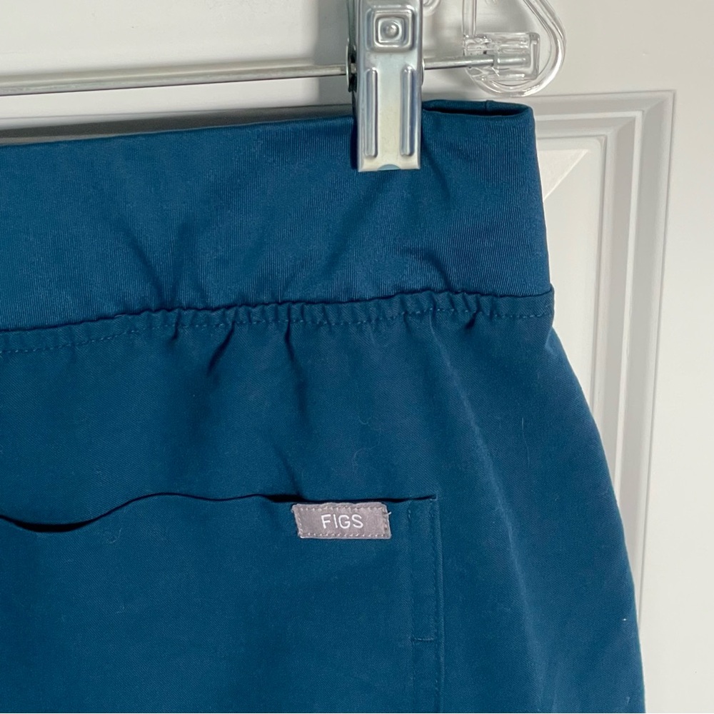 Figs Women's Blue Scrub with Orange Drawstring - Picture 12 of 16